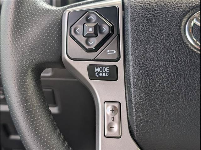 Used 2017 Toyota 4Runner SR5 Premium AWD/4WD image 16