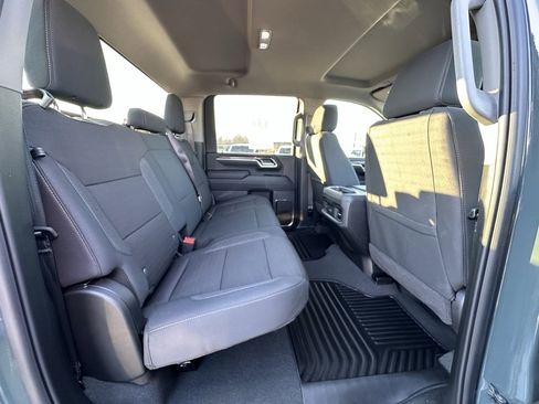 Used 2025 Chevrolet Silverado 2500 LT w/ Trail Boss Package image 15