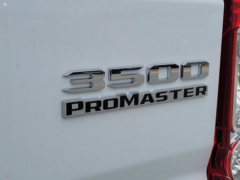 New 2024 RAM ProMaster 3500 w/ Convenience Group FWD image 17
