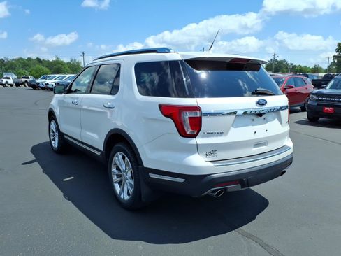 Used 2019 Ford Explorer Limited w/ Ford Safe & Smart Package AWD/4WD image 3