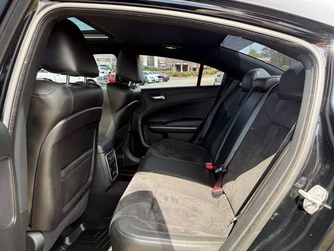 Used 2021 Dodge Charger Scat Pack w/ Dynamics Package image 27