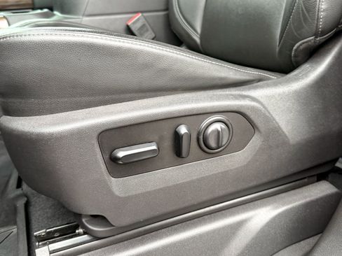 Certified 2020 Chevrolet Silverado 1500 RST w/ All-Star Edition AWD/4WD image 18