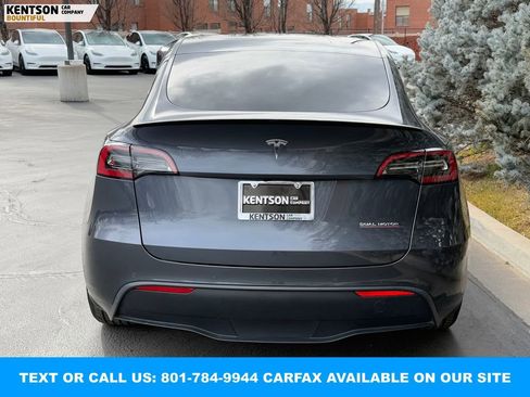 Used 2022 Tesla Model Y Performance image 7