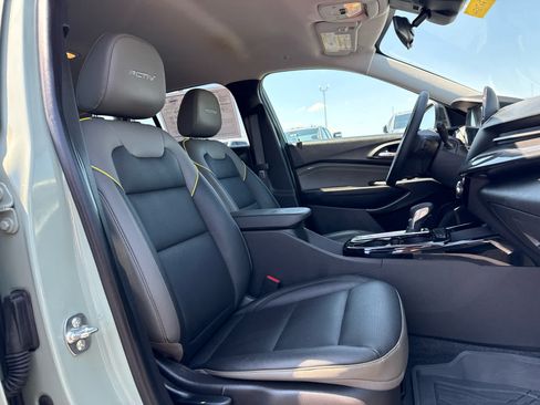 Certified 2025 Chevrolet Trax ACTIV w/ Driver Confidence Package FWD image 24