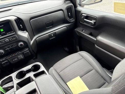 Used 2024 Chevrolet Silverado 1500 Custom AWD/4WD image 20