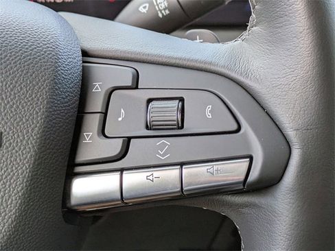 Certified 2025 Cadillac XT4 Premium Luxury image 27