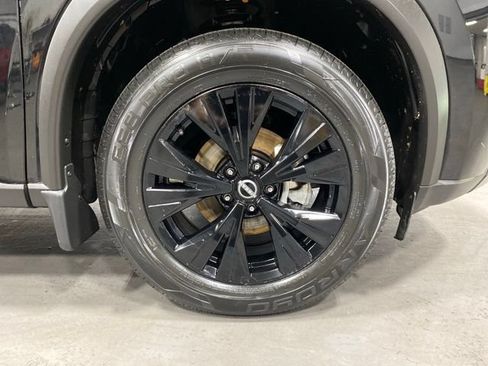 Certified 2023 Nissan Rogue SV w/ SV Premium B Package AWD/4WD image 32