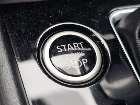 Used 2022 Nissan Kicks SV image 21