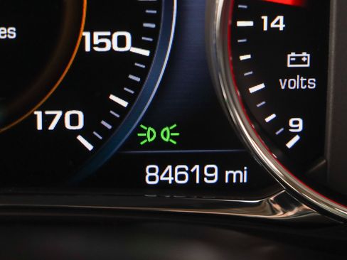 Used 2019 GMC Acadia Denali w/ Technology Package AWD/4WD image 16