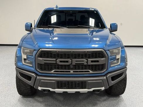 Certified 2019 Ford F150 Raptor w/ Equipment Group 802A Luxury AWD/4WD image 4