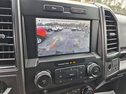 Used 2019 Ford F150 XLT w/ Equipment Group 302A Luxury image 18