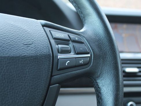 Used 2012 BMW 528i xDrive 528i xDrive Sedan 4D image 27