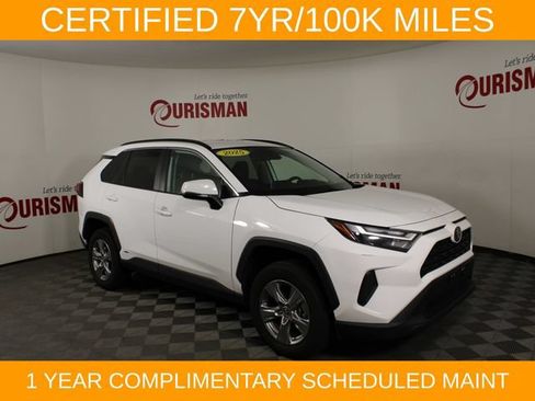 Used 2025 Toyota RAV4 XLE AWD/4WD image 11