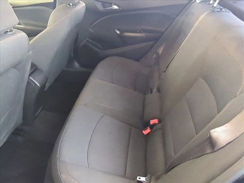 Used 2017 Chevrolet Cruze LS image 17