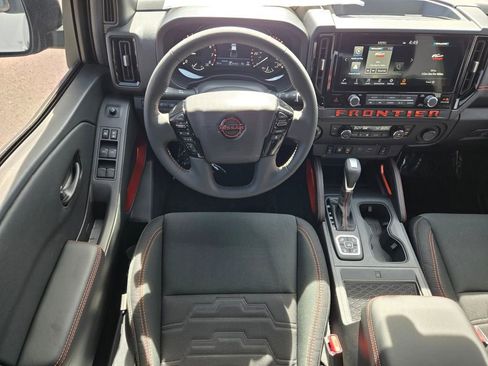 New 2026 Nissan Frontier PRO-4X w/ Pro-4x Convenience Package AWD/4WD image 8