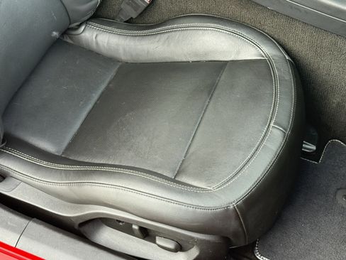 Used 2016 Chevrolet Corvette Stingray Convertible w/ Carbon Flash Badge Package image 22