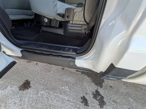 Used 2012 Ford F250 XLT w/ XLT Value Pkg image 24