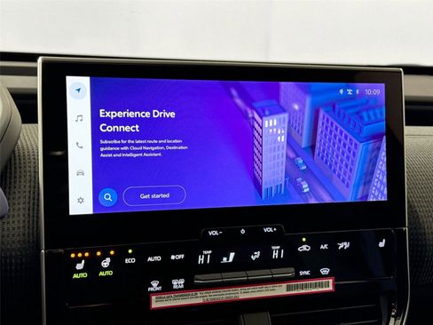 Used 2024 Toyota bZ4X XLE image 7