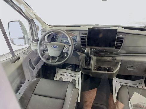 New 2025 Ford Transit 250 148 Medium Roof image 24