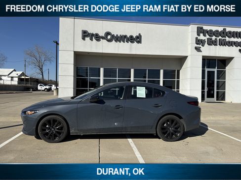 Used 2024 MAZDA MAZDA3 s image 2