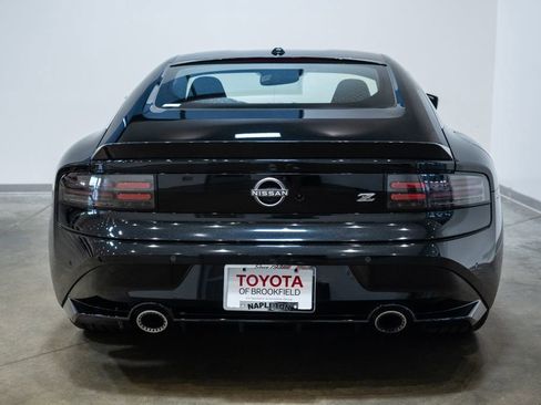 Used 2024 Nissan Z Performance w/ Floor Mat Package RWD image 6