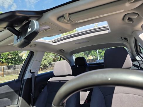 Used 2014 Chevrolet Cruze LT w/ All-Star Edition FWD image 33