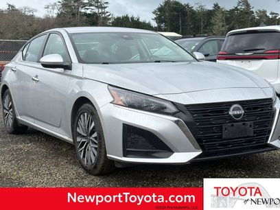 Used 2023 Nissan Altima 2.5 SV