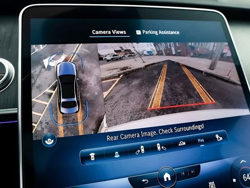 Used 2022 Mercedes-Benz S 500 4MATIC w/ AMG Line Package image 61