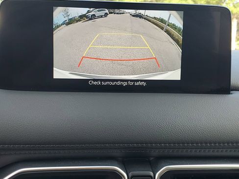 Used 2021 MAZDA CX-5 Touring image 29