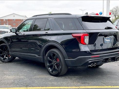 Certified 2022 Ford Explorer ST w/ Equipment Group 401A AWD/4WD image 8