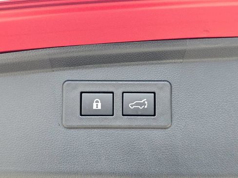 Used 2021 Subaru Outback Limited XT w/ Popular Package #2 AWD/4WD image 16