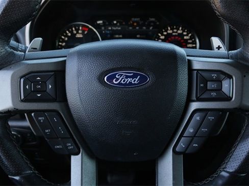 Used 2020 Ford F150 Raptor w/ Equipment Group 802A Luxury image 12