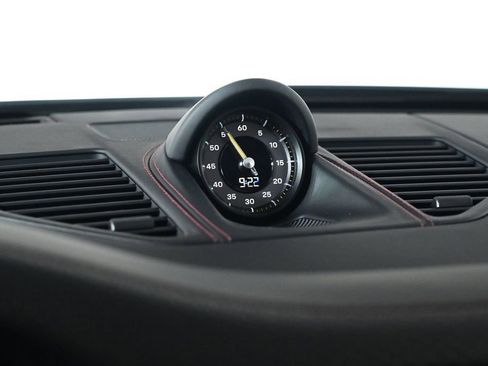Used 2026 Porsche 911 GT3 RWD image 26
