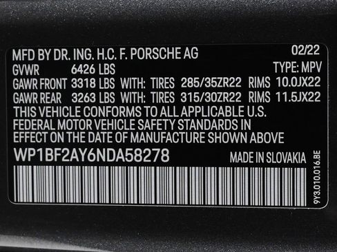 Used 2022 Porsche Cayenne Turbo AWD/4WD image 30
