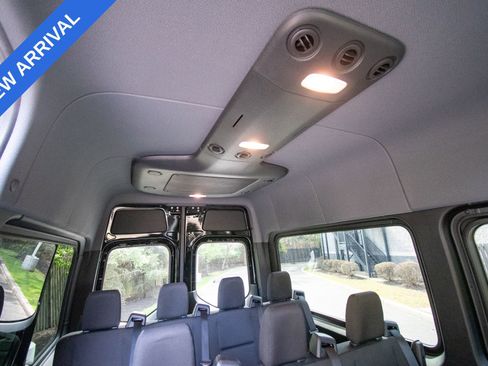 Used 2024 Mercedes-Benz Sprinter 2500 image 20