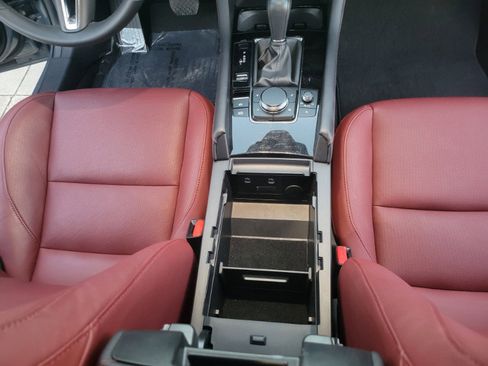 Used 2025 MAZDA MAZDA3 s image 27