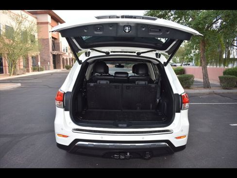 Used 2016 Nissan Pathfinder Platinum w/ Cargo Package FWD image 26