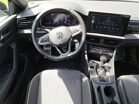 New 2025 Volkswagen Jetta Sport image 11