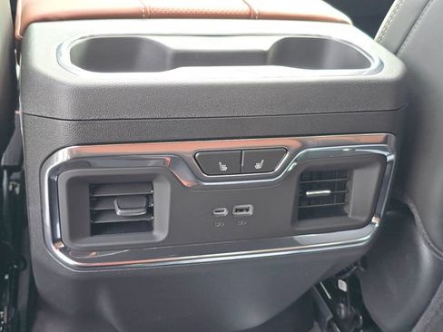 New 2026 GMC Sierra 3500 Denali Ultimate AWD/4WD image 25