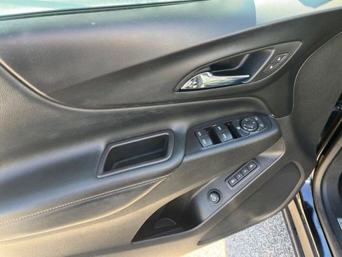 Used 2020 Chevrolet Equinox Premier image 9