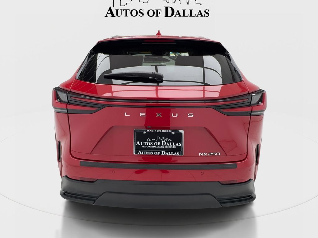 Used 2024 Lexus NX 250 FWD image 10