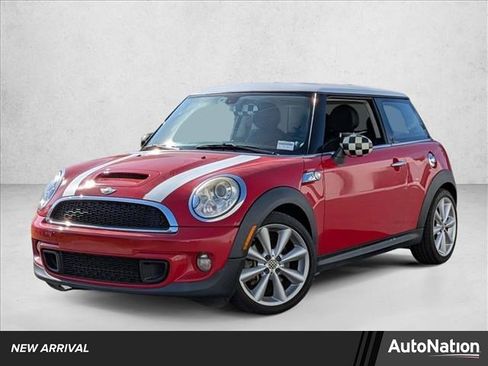 Used 2012 MINI Cooper S image 1
