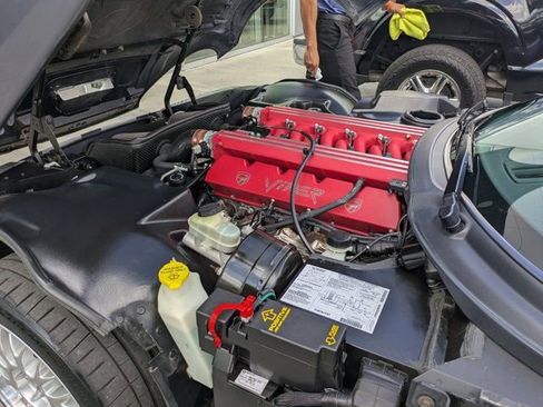 Used 2000 Dodge Viper GTS image 11