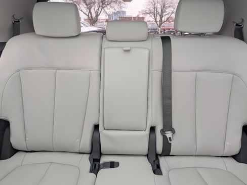 New 2026 Hyundai Ioniq 5 Limited image 8