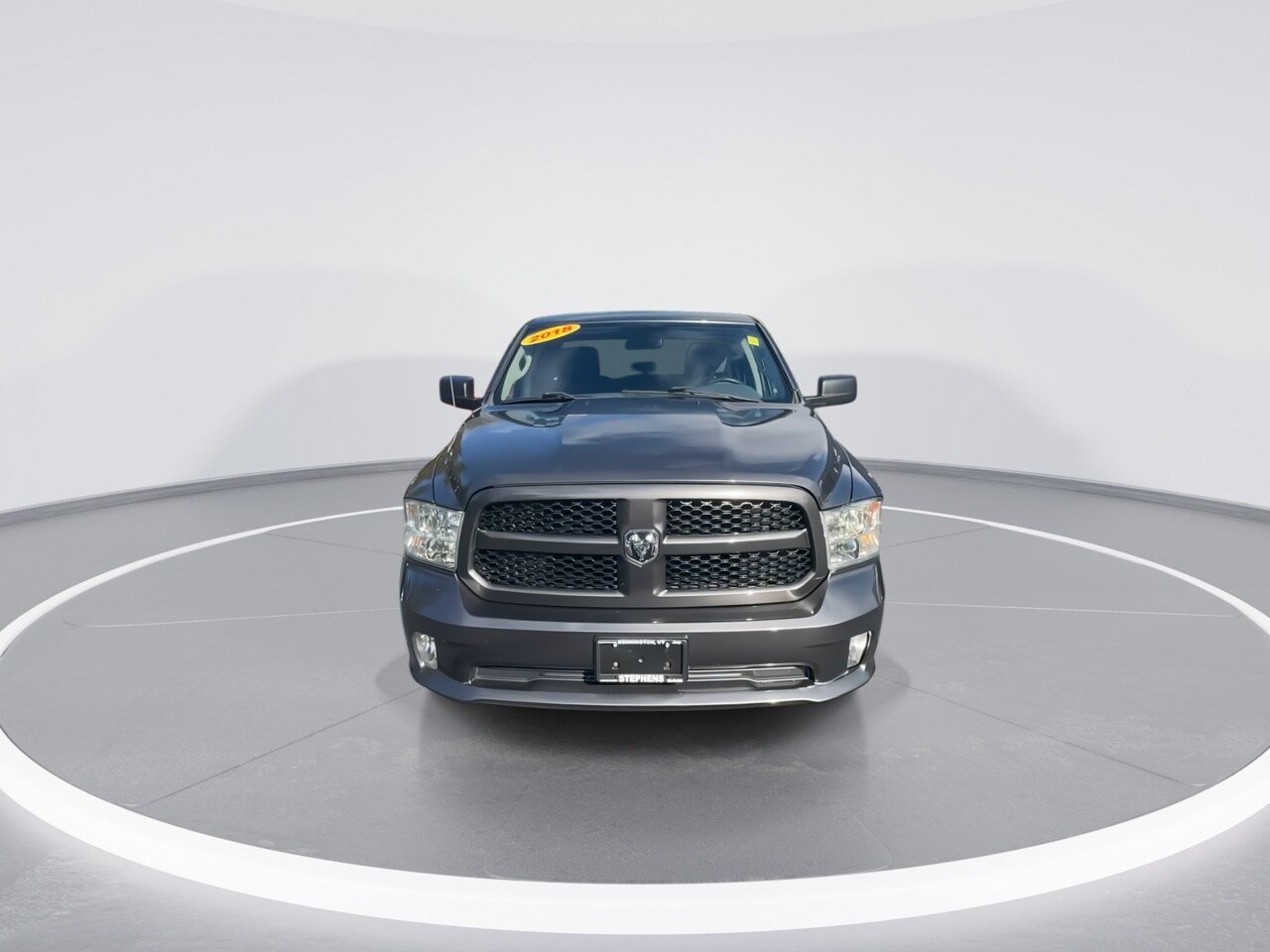 Used 2018 RAM 1500 Express AWD/4WD image 7