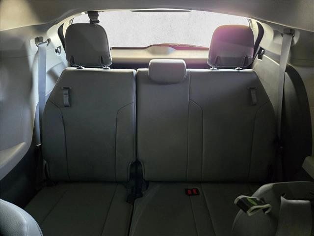 Used 2021 Toyota Sienna XLE FWD image 17
