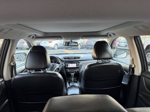 Used 2015 Nissan Rogue SL w/ SL Premium Package AWD/4WD image 8
