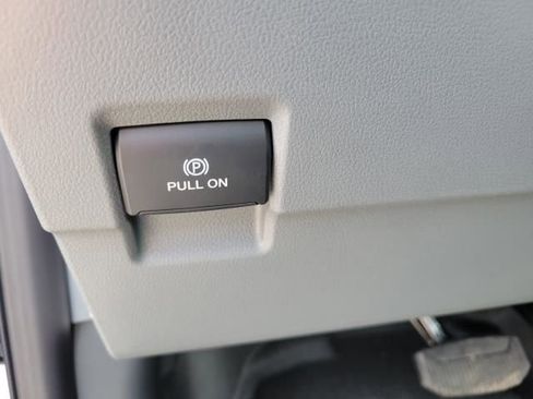 New 2025 Ford F250 XL w/ 360-Degree Camera Package image 18