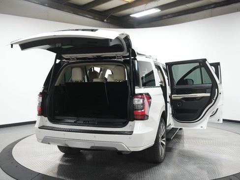 Used 2021 Ford Expedition Platinum image 14