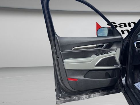 Used 2023 Kia Telluride EX X-Line image 31